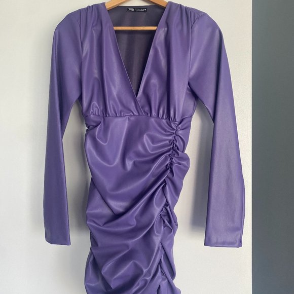 Zara Dress - Picture 1 of 3